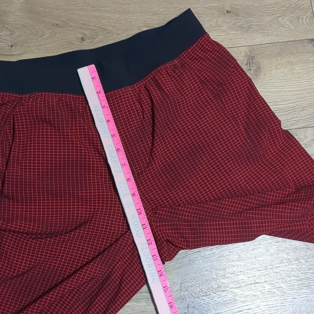 Lululemon Men's RARE Core Short Grid Red size M - Picture 7 of 10